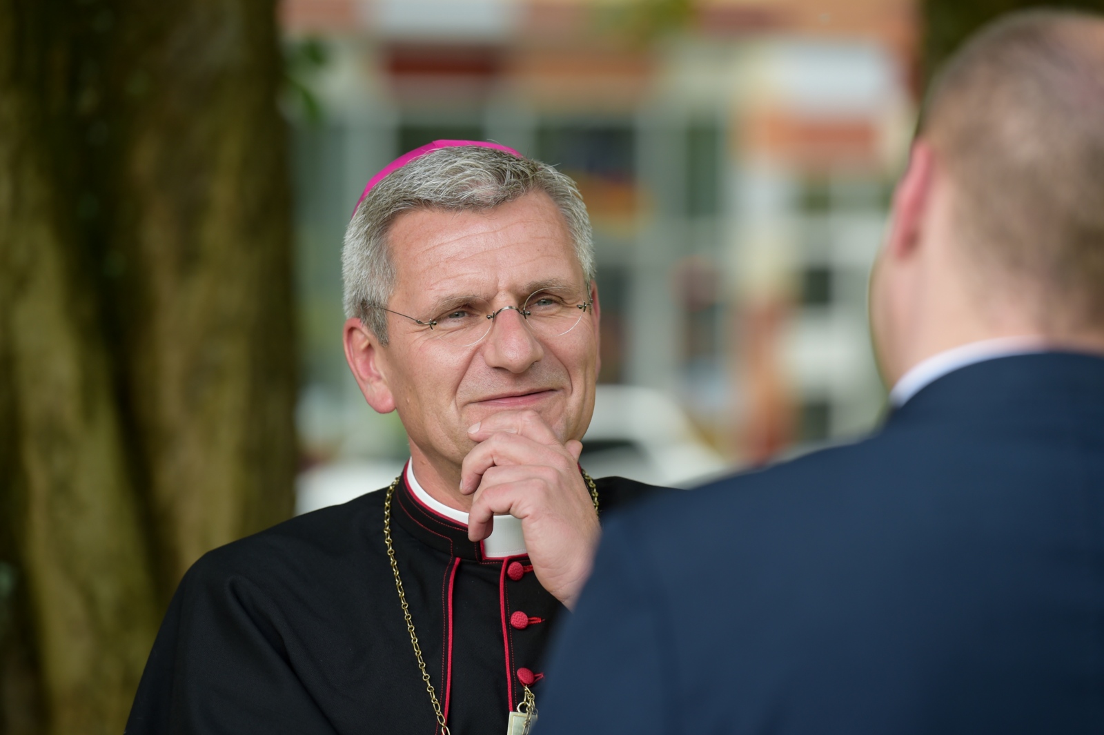Foto:
Weihbischof in Köln,
Dr. Dominik Schwaderlapp